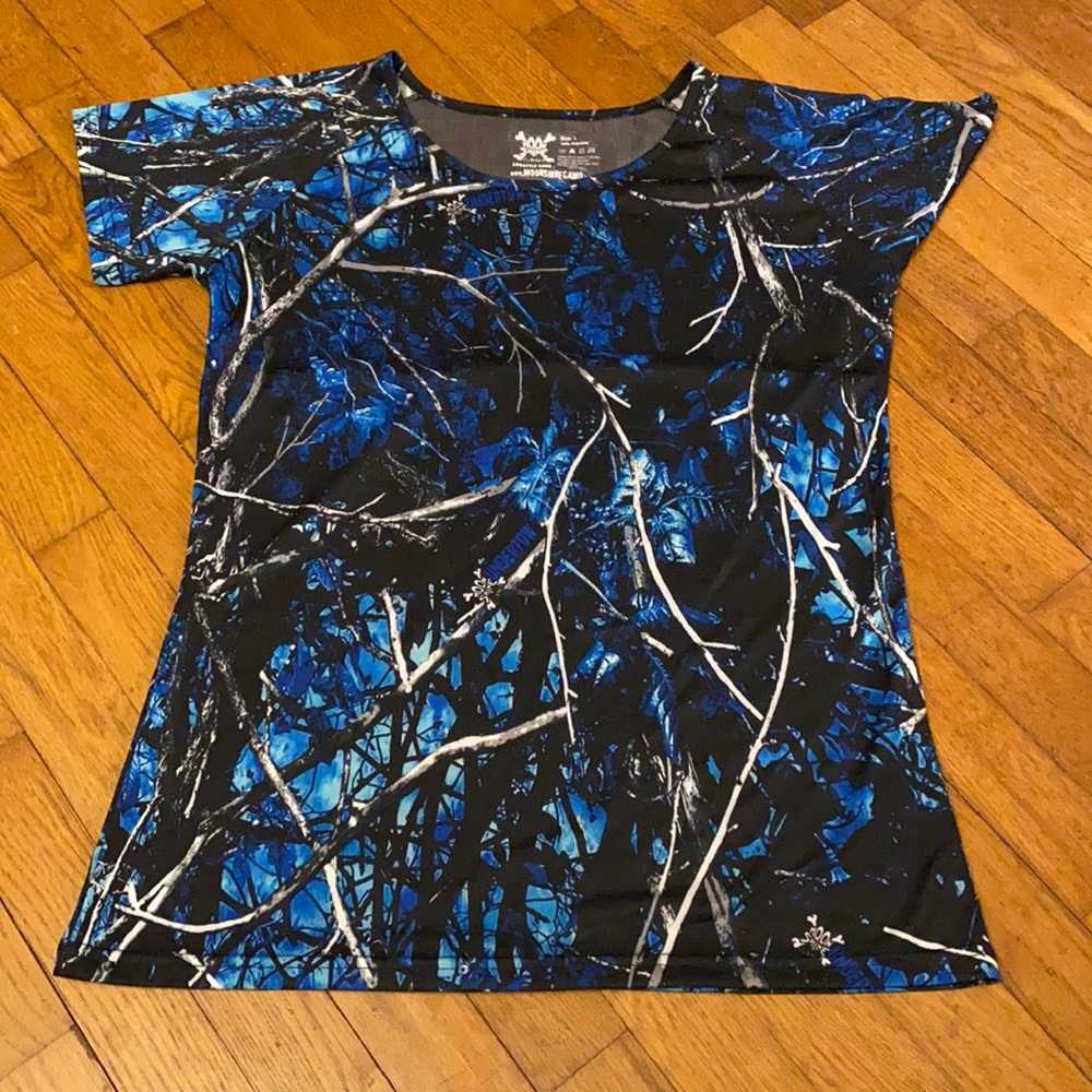 Moonshine Camo light weight tee